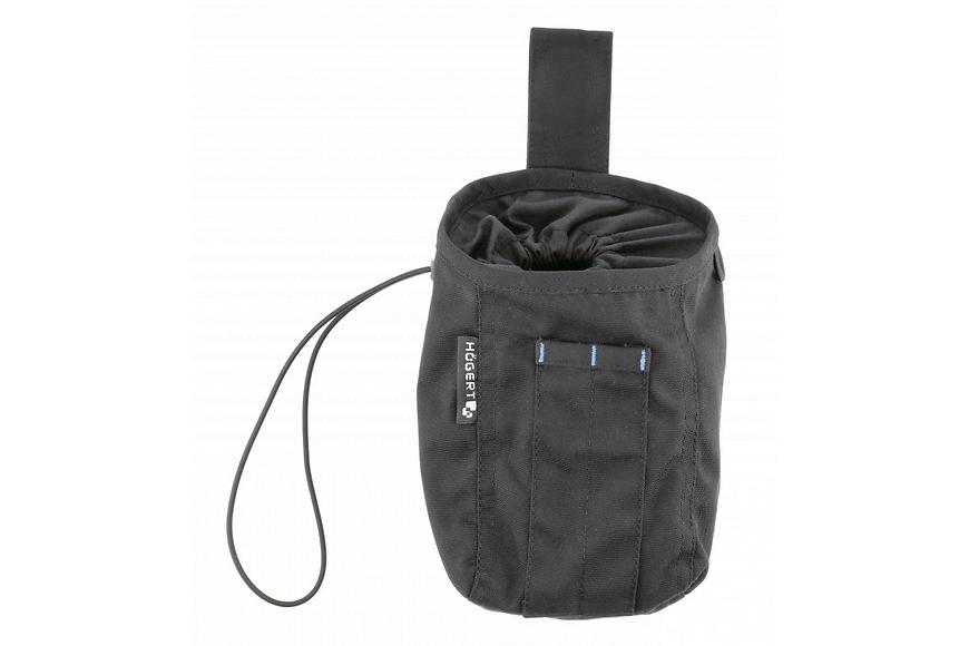 Černá kapsa na hřebíky