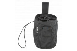 Černá kapsa na hřebíky