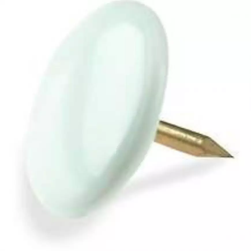 Připínáčky plastové 150 ks
