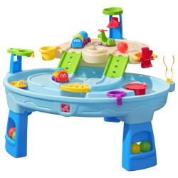 STOLEK PRO HRANÍ S MÍČKY